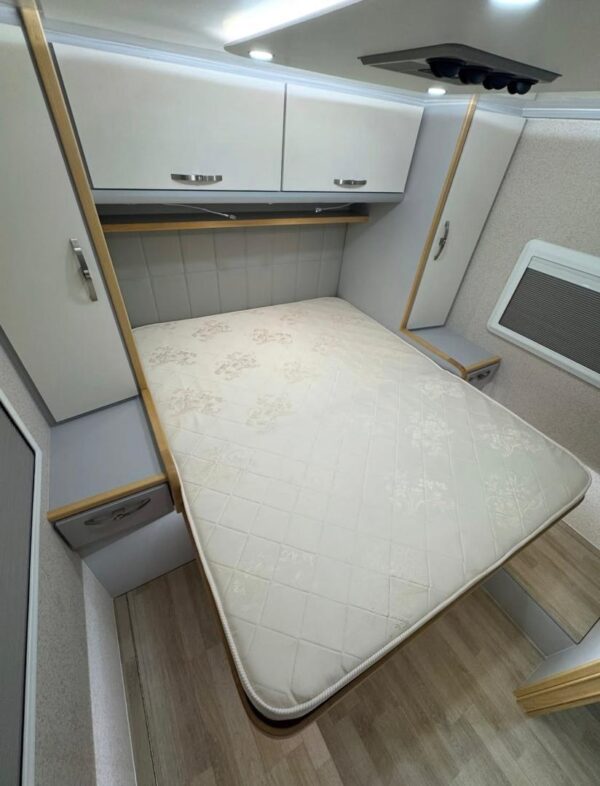 WhatsApp Image 2026-03-23 at 17.01.20 MG Motorhome (8.8m)
