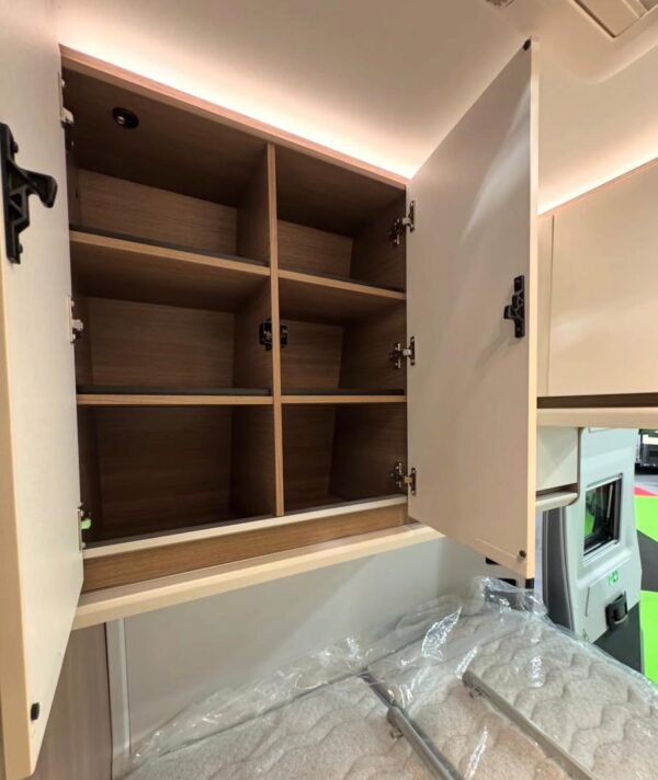 Dreamer Camper Van – XL Select