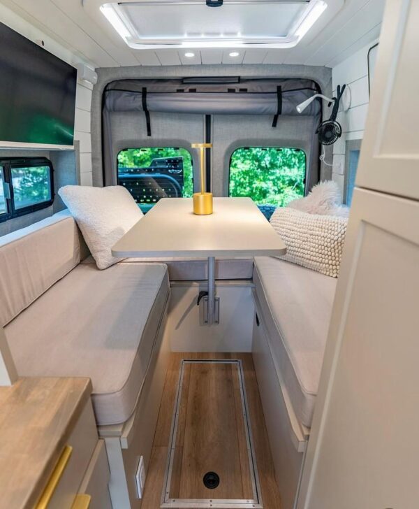 “Nomad” Layout